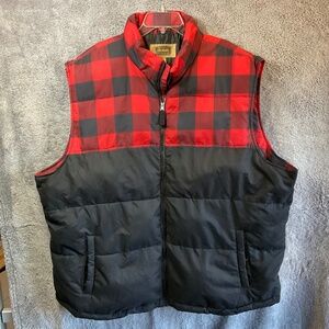 Foundry Men's Big & Tall Red Buffalo Check and Solid Black Puffer Vest SZ 4XLT